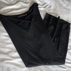 Cross Cross Front Top